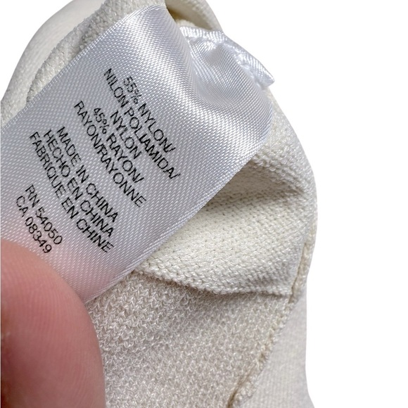 Jones New York Cropped Cardigan – Size Small, Cream V-Neck - Picture 5 of 5